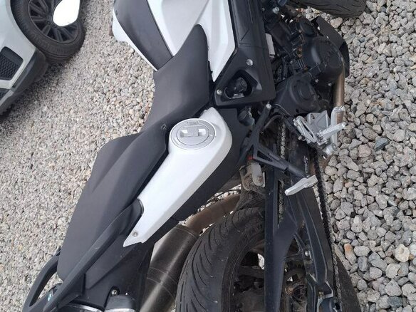 2012 BMW F 800 R, белый, 435000 рублей - вид 11