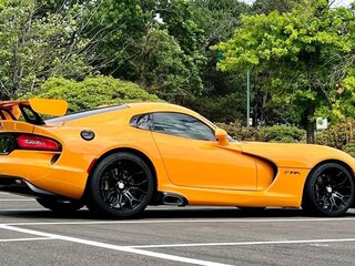 2015 Dodge Viper V, оранжевый, 28880000 рублей, вид 5