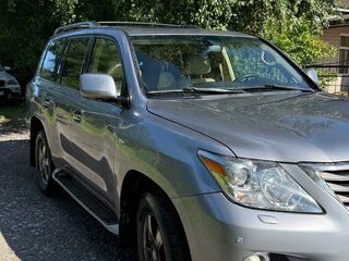 2011 Lexus LX 570 III, серебристый, 3200000 рублей, вид 4