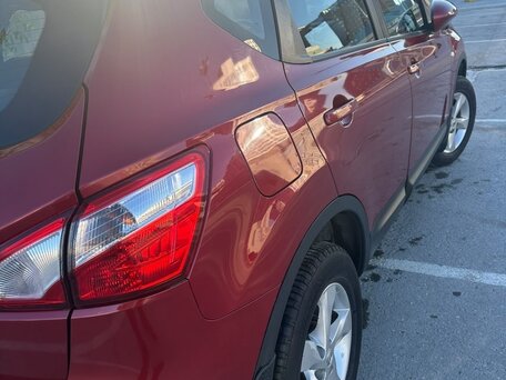 2013 Nissan Qashqai I Рестайлинг, красный, 1290000 рублей, вид 5