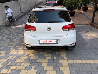 2010 Volkswagen Golf VI, белый, 500000 рублей, вид 5