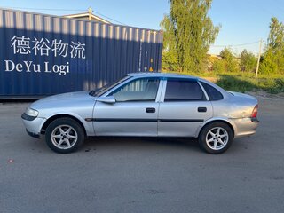 1998 Opel Vectra B, серебристый, 190000 рублей, вид 4