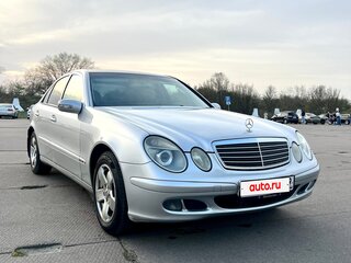 2002 Mercedes-Benz E-Класс 220 III (W211, S211), серебристый, 630000 рублей, вид 1