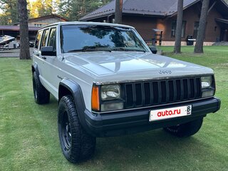 1986 Jeep Cherokee II (XJ), белый, 1700000 рублей, вид 3