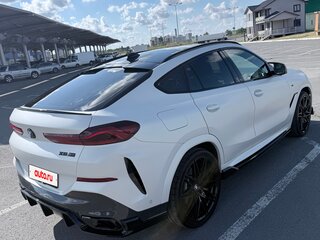 2021 BMW X6 40i III (G06), белый, 9100000 рублей, вид 5