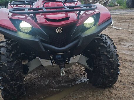 2016 Yamaha Grizzly 700, красный, 1350000 рублей, вид 1