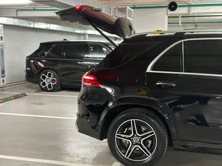 2021 Mercedes-Benz GLE 300 d II (V167), чёрный, 6850000 рублей, вид 3