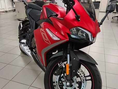2026 Voge 300RR, красный, 304000 рублей, вид 3