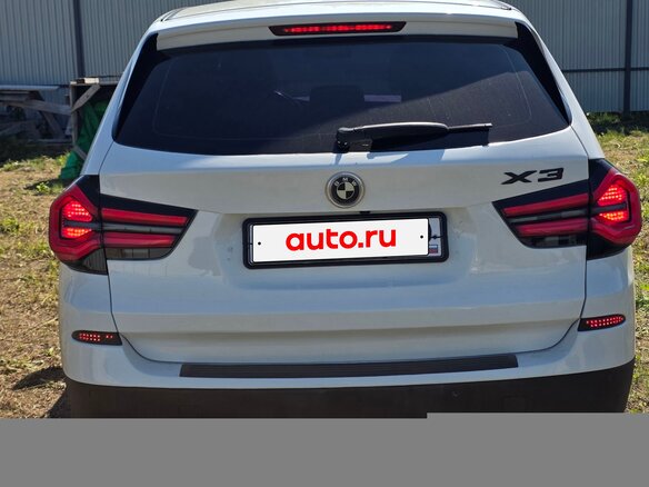 2013 BMW X3 28i xDrive II (F25), белый, 1550000 рублей - вид 2