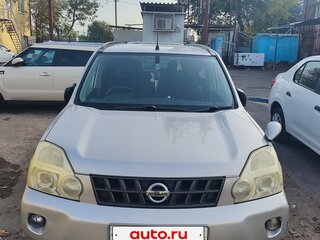 2010 Nissan X-Trail II, серебристый, 900000 рублей, вид 2