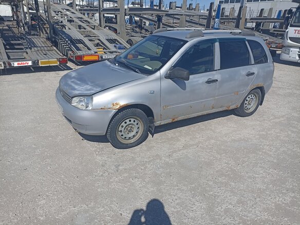 2010 Lada (ВАЗ) Kalina I, серебристый, 100000 рублей