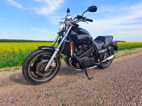 1989 Yamaha V-Max 1200, чёрный, 280000 рублей, вид 2