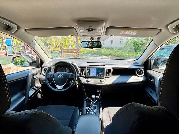 2017 Toyota RAV4 IV (XA40) Рестайлинг, белый, 2550000 рублей - вид 20