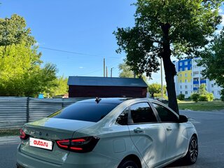 2024 Lada (ВАЗ) Vesta I Рестайлинг (NG), белый, 1350000 рублей, вид 4
