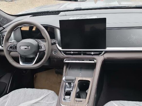2026 Geely Monjaro (Xingyue L) I, серый - вид 15