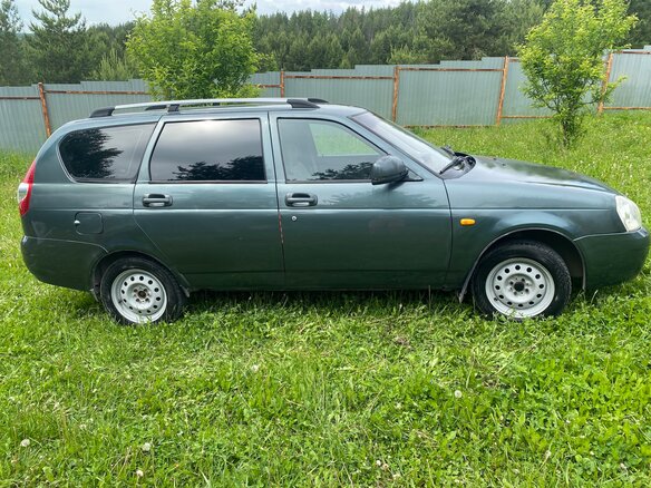 2011 Lada (ВАЗ) Priora I, серый, 180000 рублей - вид 1
