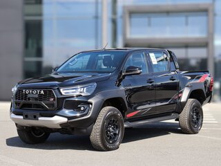 2025 Toyota Hilux VIII Рестайлинг 2, чёрный, 9990000 рублей, вид 1