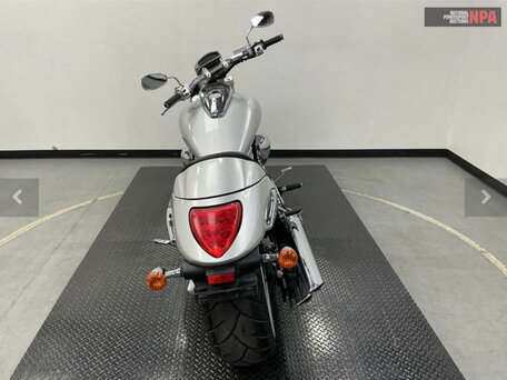 2006 Suzuki Boulevard M109R, серый, 750000 рублей, вид 4