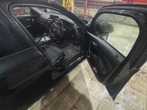 2013 BMW 1 серии 116i II (F20/F21), чёрный, 1200000 рублей - вид 6