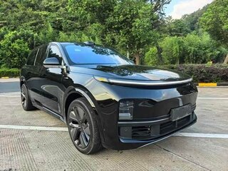 2025 Li Auto (Lixiang) L9 52.3 kWh I Рестайлинг, чёрный, 7300226 рублей, вид 3