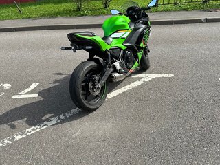 2025 Kawasaki Ninja 650, зелёный, 830000 рублей, вид 5