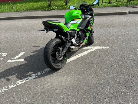2025 Kawasaki Ninja 650, зелёный, 830000 рублей, вид 5
