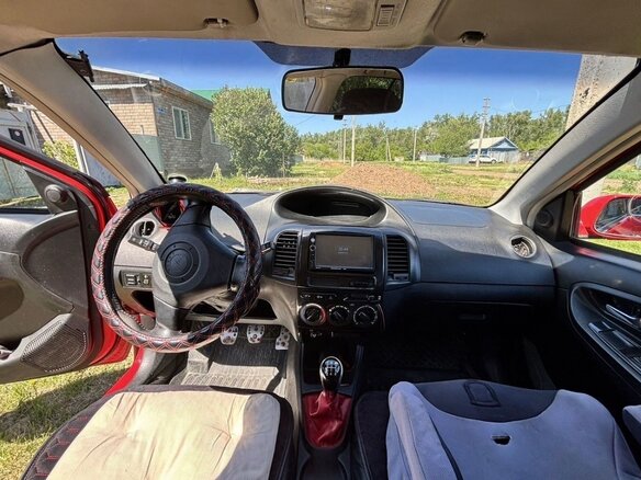 2012 Geely MK Cross I, красный, 240000 рублей - вид 10