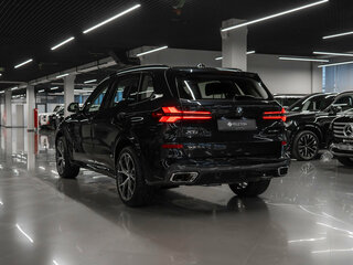 2026 BMW X5 Long 30Li IV (G05/G18) Рестайлинг, чёрный, 10500000 рублей, вид 4