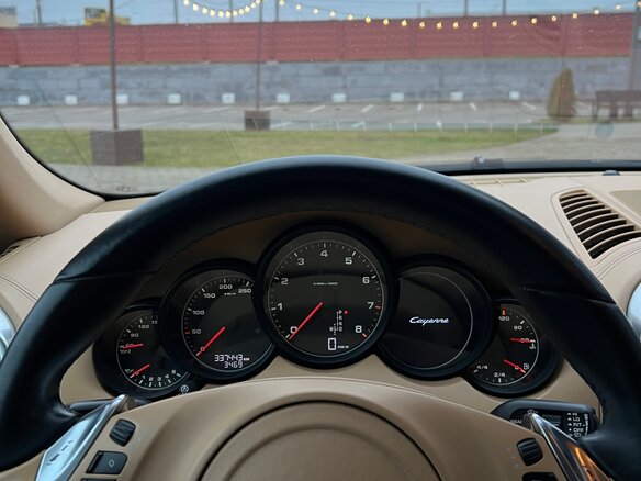 2010 Porsche Cayenne II (958), чёрный, 1980000 рублей - вид 8