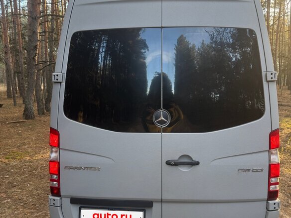2013 Mercedes-Benz Sprinter, серый, 3999999 рублей - вид 3