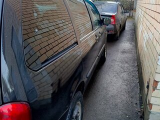 2002 Mazda MPV II (LW), чёрный, 436000 рублей, вид 3