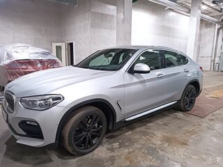 2019 BMW X4 20d II (G02), серебристый, 4000000 рублей, вид 2