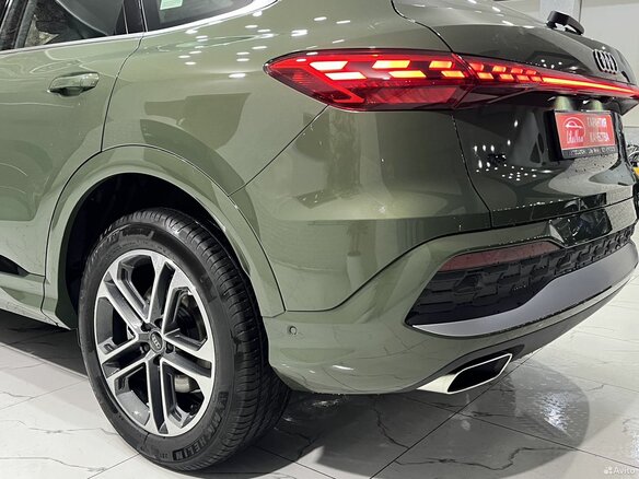 2025 Audi Q5 40 TFSI III (GU), зелёный, 7658000 рублей - вид 24