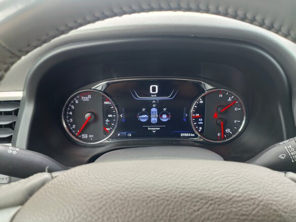 2018 GMC Acadia II, серый, 2400000 рублей - вид 8