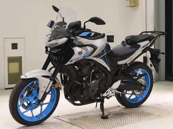 2025 Yamaha MT-03, белый, 665000 рублей - вид 4