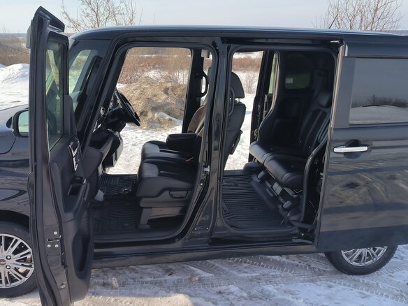 2019 Honda N-BOX II, чёрный, 999999 рублей - вид 30