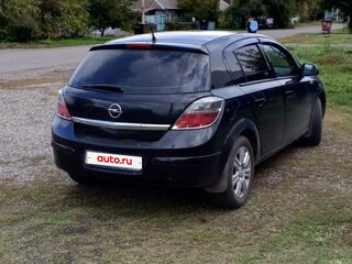 2009 Opel Astra H Рестайлинг, чёрный, 600000 рублей, вид 2