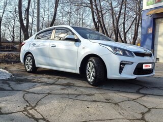 2019 Kia Rio IV, белый, 1200000 рублей, вид 5