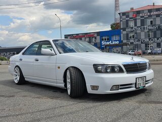 1998 Nissan Laurel VIII (C35), белый, 750000 рублей, вид 5