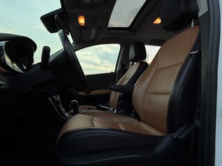 2019 Chevrolet Trax I Рестайлинг, белый, 1550000 рублей, вид 2