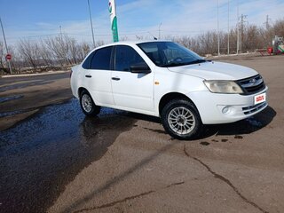 2018 Lada (ВАЗ) Granta I Рестайлинг, белый, 370000 рублей, вид 2