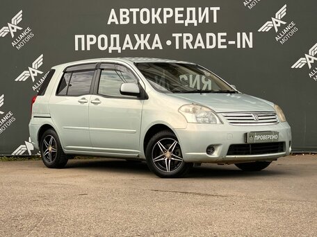 Toyota Raum II