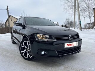 2013 Volkswagen Jetta VI, чёрный, 850000 рублей, вид 4