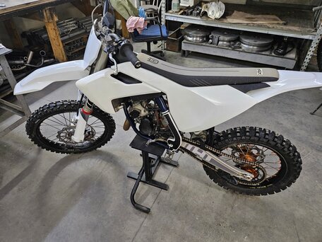 2024 Husqvarna TC 85, белый, 450000 рублей, вид 1