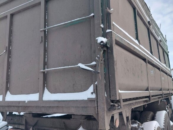 1989 КамАЗ 55102, зелёный, 1350000 рублей - вид 6