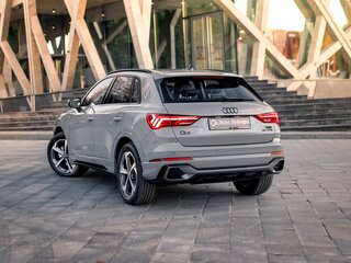 2026 Audi Q3 35 TFSI II (F3), серый, 3850000 рублей, вид 4