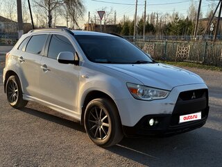 2013 Mitsubishi ASX I, белый, 650000 рублей, вид 3
