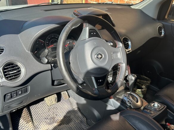 2014 Renault Koleos I Рестайлинг 2, белый, 1350000 рублей - вид 5