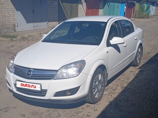 2012 Opel Astra H Рестайлинг, белый, 800000 рублей, вид 1