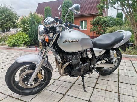 1998 Suzuki GSX 400 Inazuma, серебристый, 350000 рублей, вид 5
